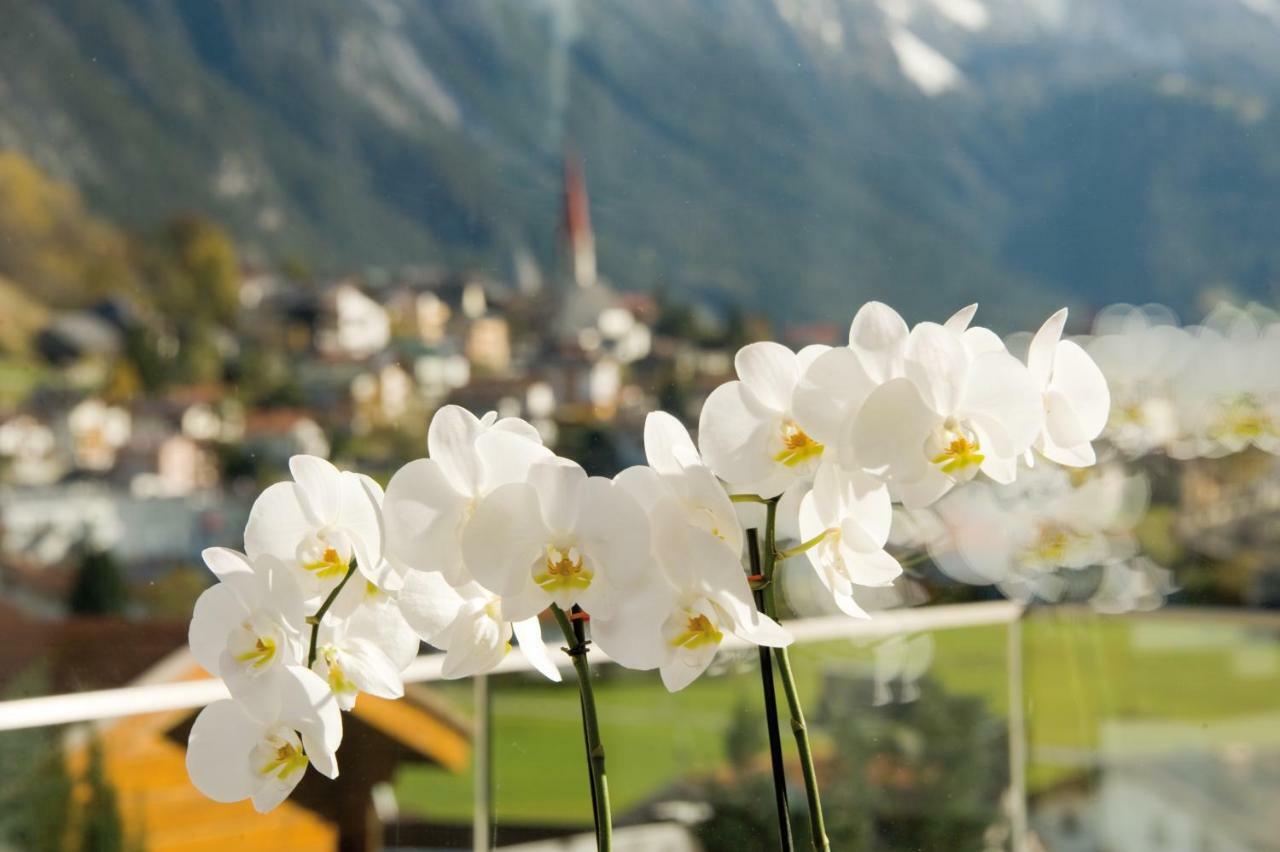 Pension Angelika Pettneu am Arlberg Exterior foto