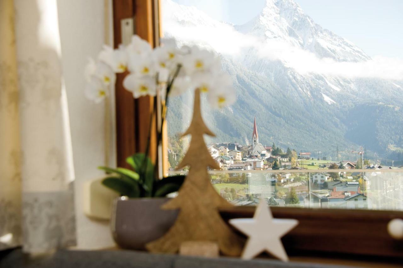 Pension Angelika Pettneu am Arlberg Exterior foto